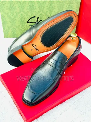 Men's Leather Shoes or Moccasins or Mocca Clarks and De'rossi Brands