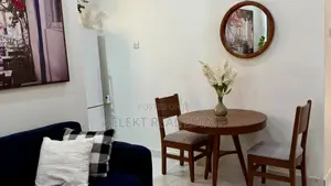 Furnished 2bdrm Apartment in Ada Estate for rent