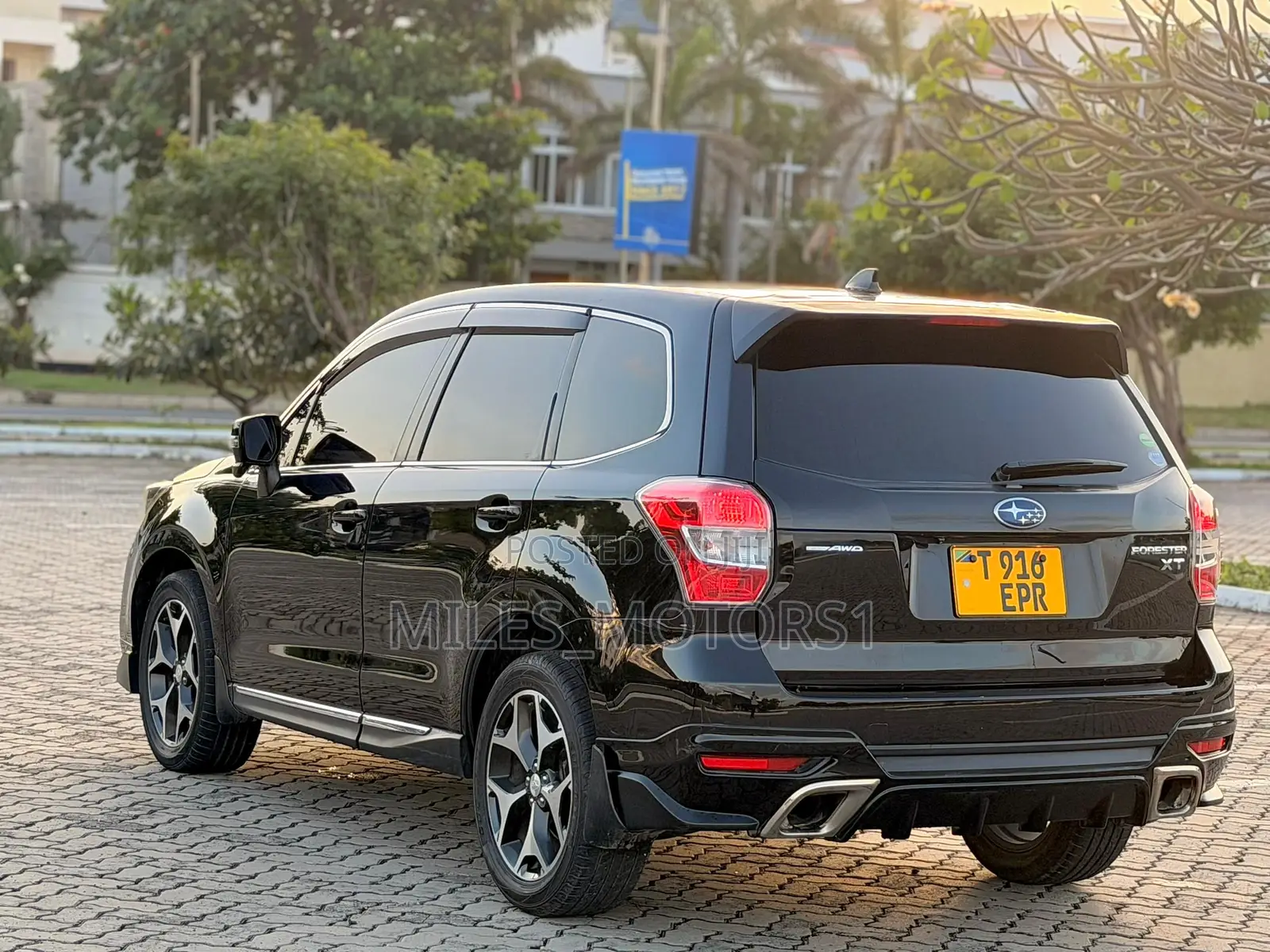 Subaru Forester 2015 Black