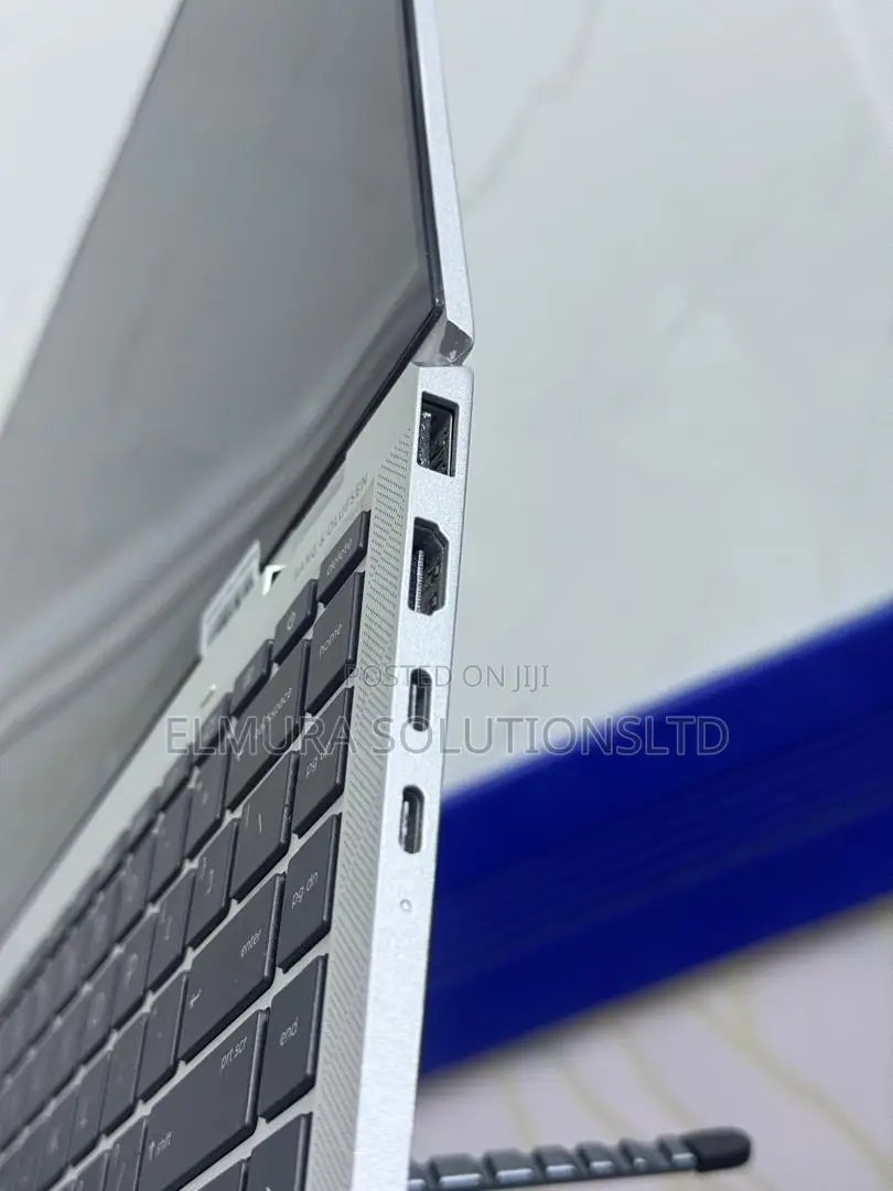 Laptop HP EliteBook 1040 G8 16GB Intel Core i7 SSD 512GB