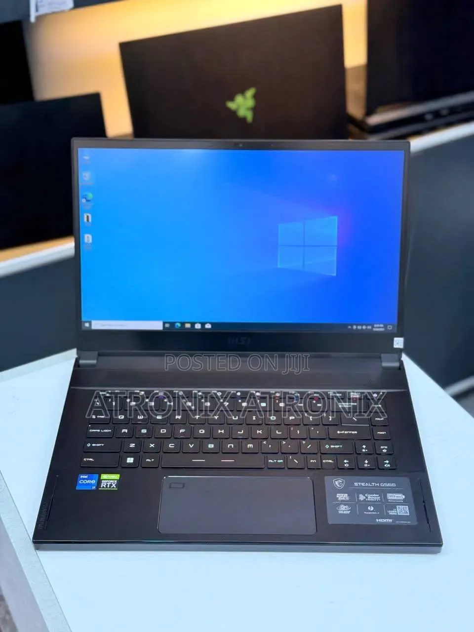 Laptop MSI GS66 Stealth 12UHS 16GB Intel Core i7 SSD 512GB