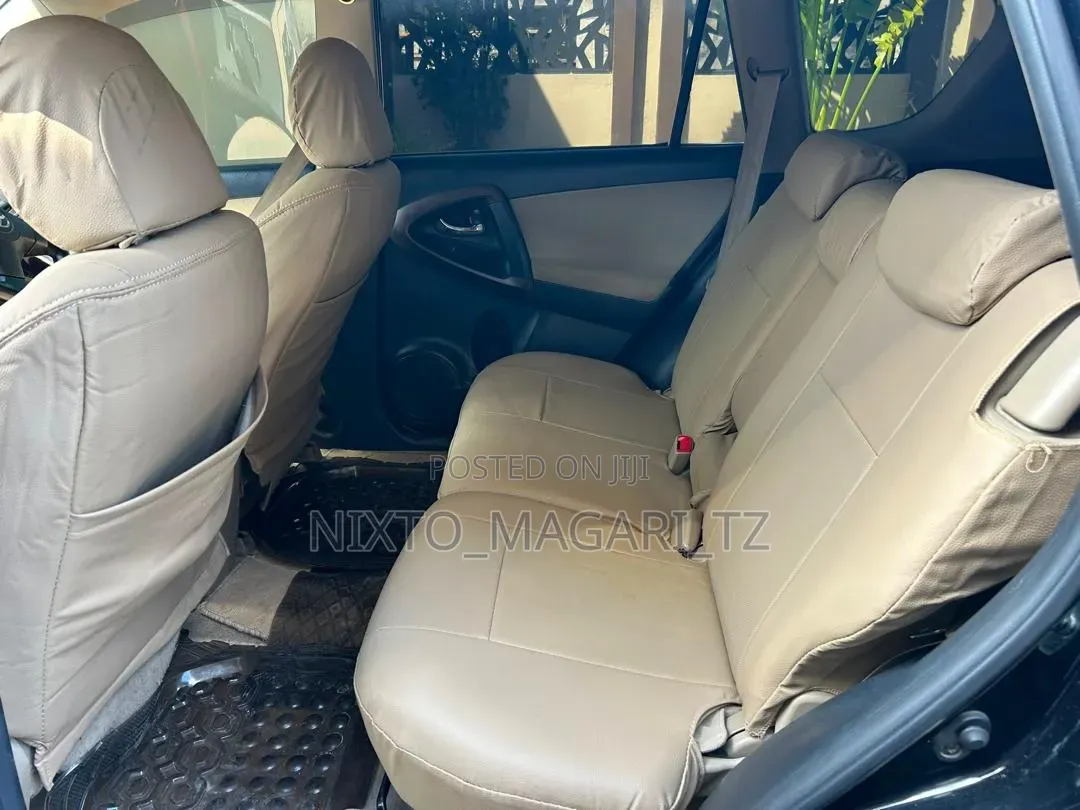 Toyota Vanguard 2008 Black