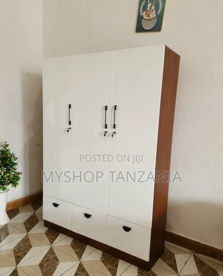 Kabati Milango 3 White