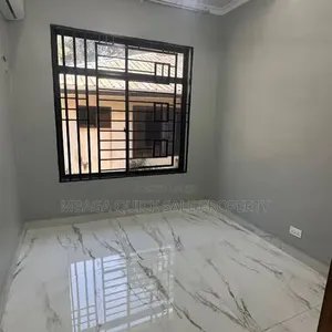 2bdrm Apartment in Kinondoni Leaders for rent