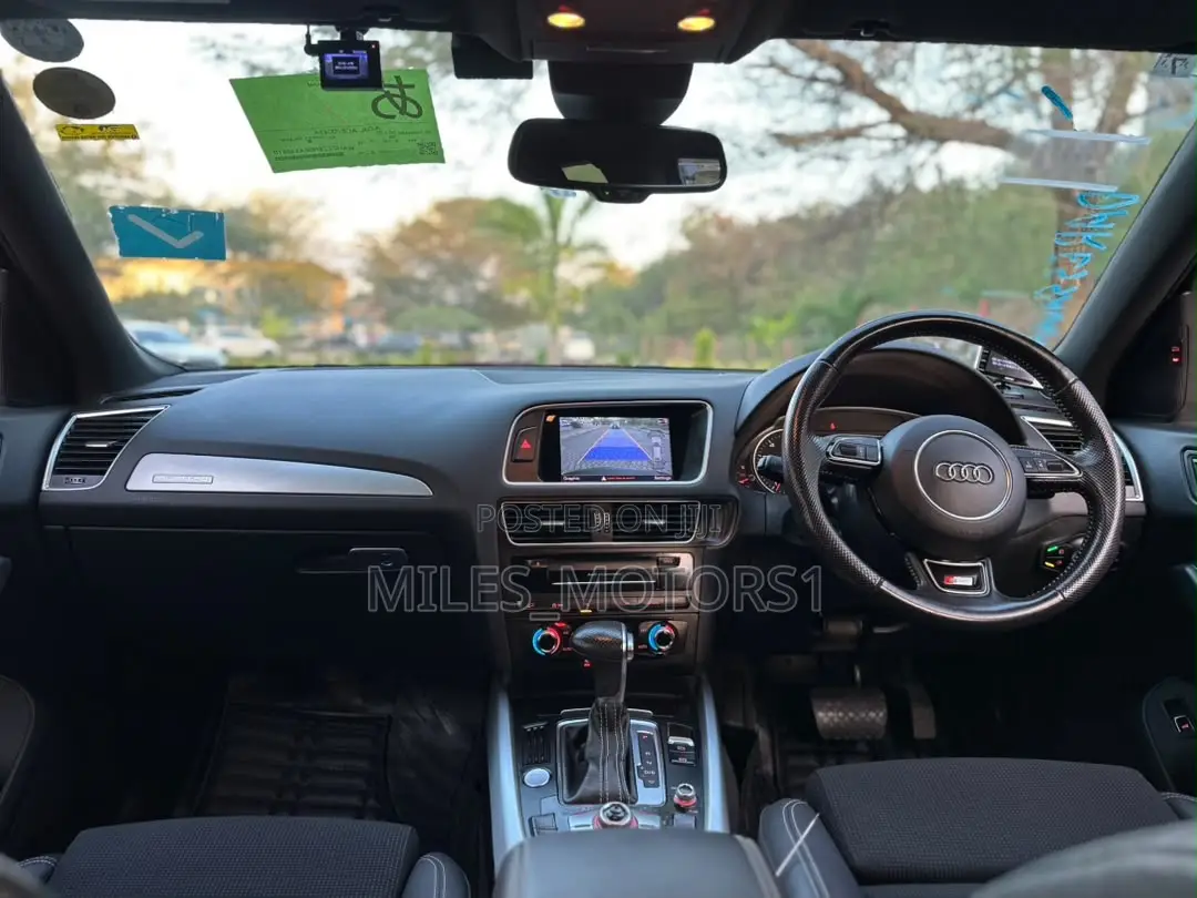Audi Q5 2015 Black