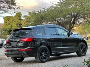 Audi Q5 2015 Black