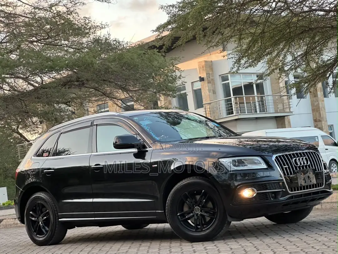 Audi Q5 2015 Black