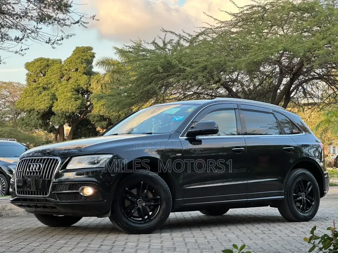 Audi Q5 2015 Black
