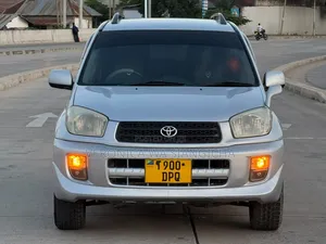 Toyota RAV4 Automatic 2003 Silver