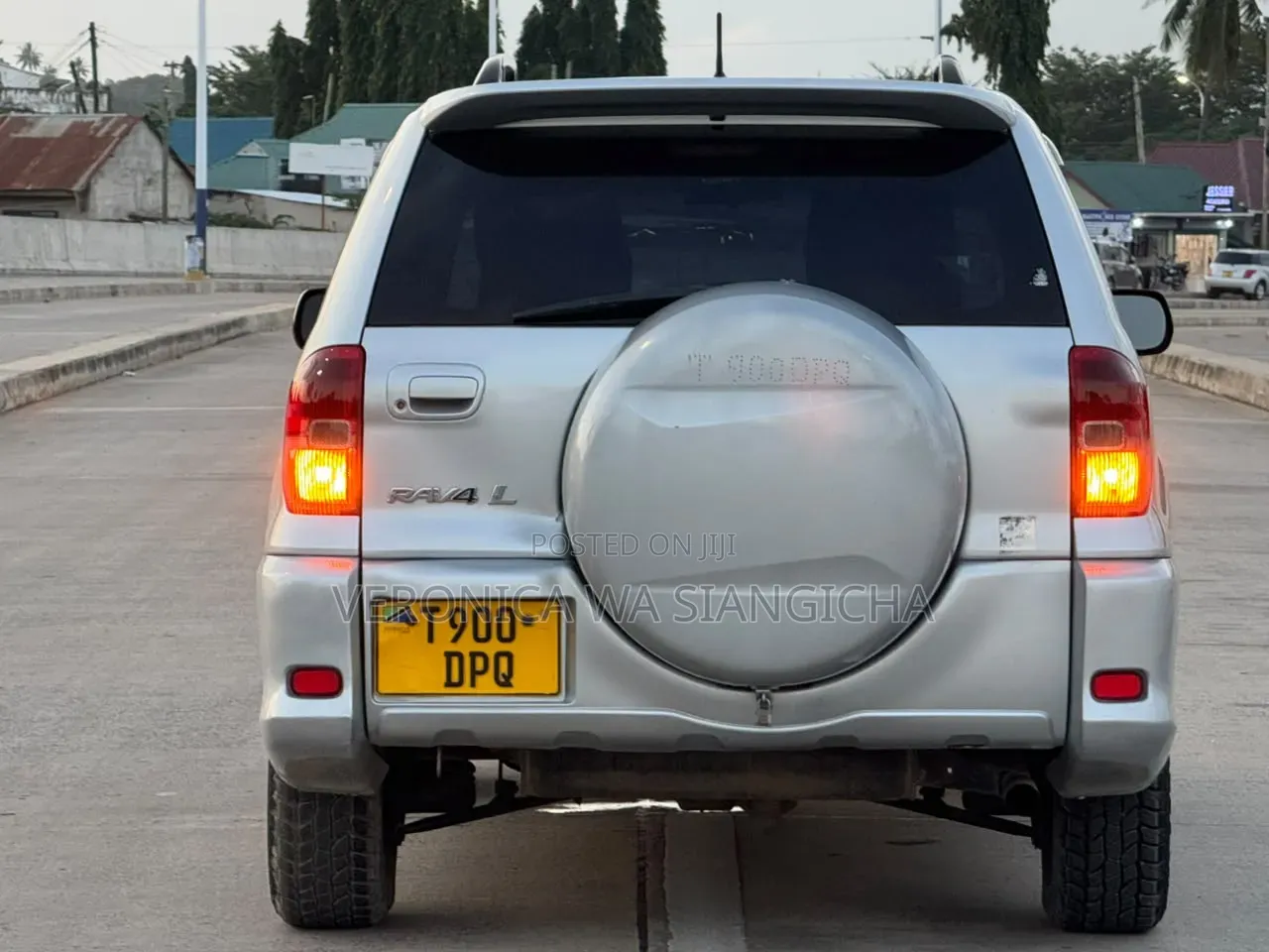 Toyota RAV4 Automatic 2003 Silver