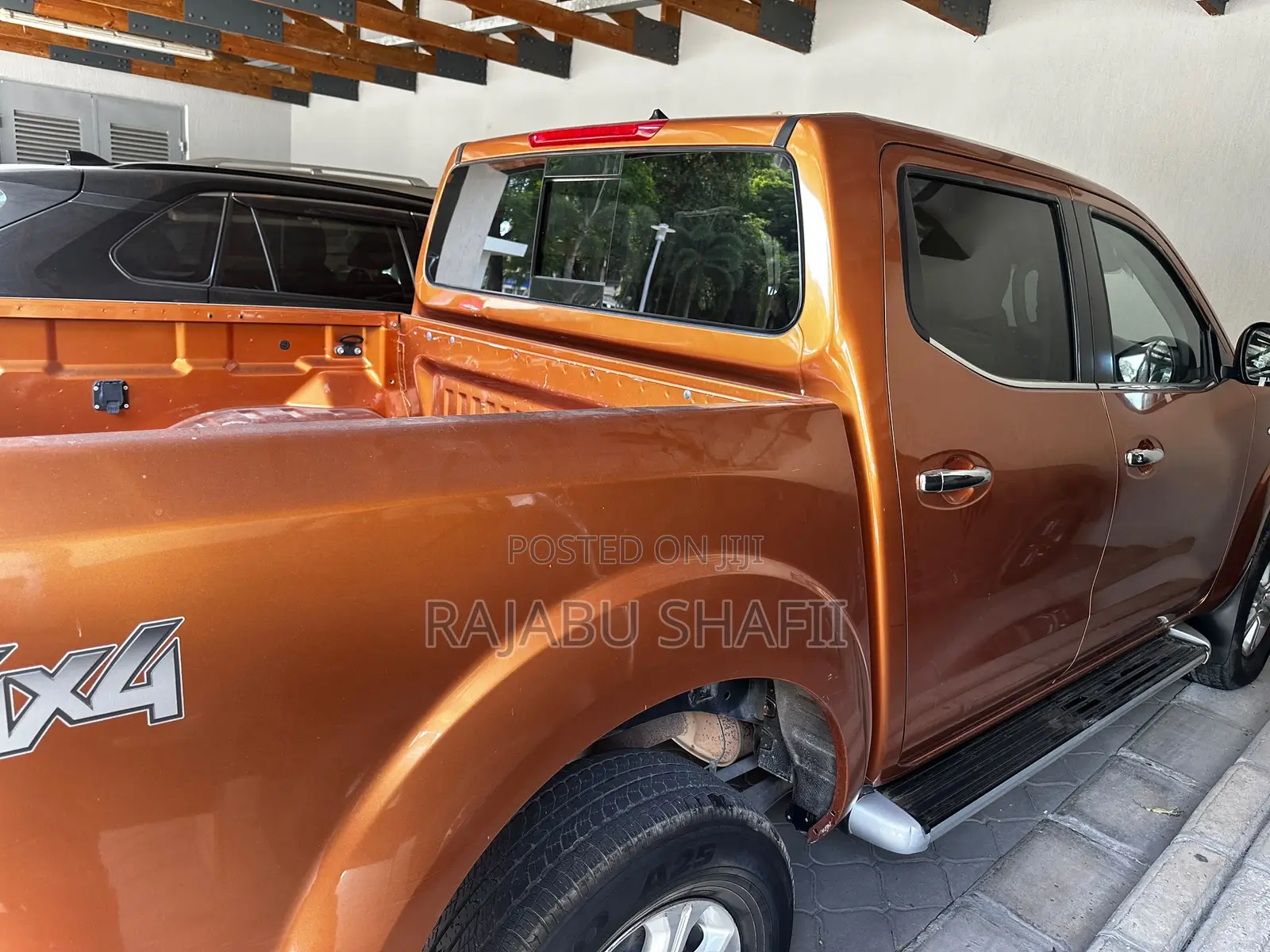 Nissan Navara 2.5 dCi 2011 Orange