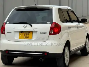 Mazda Verisa 2007 White