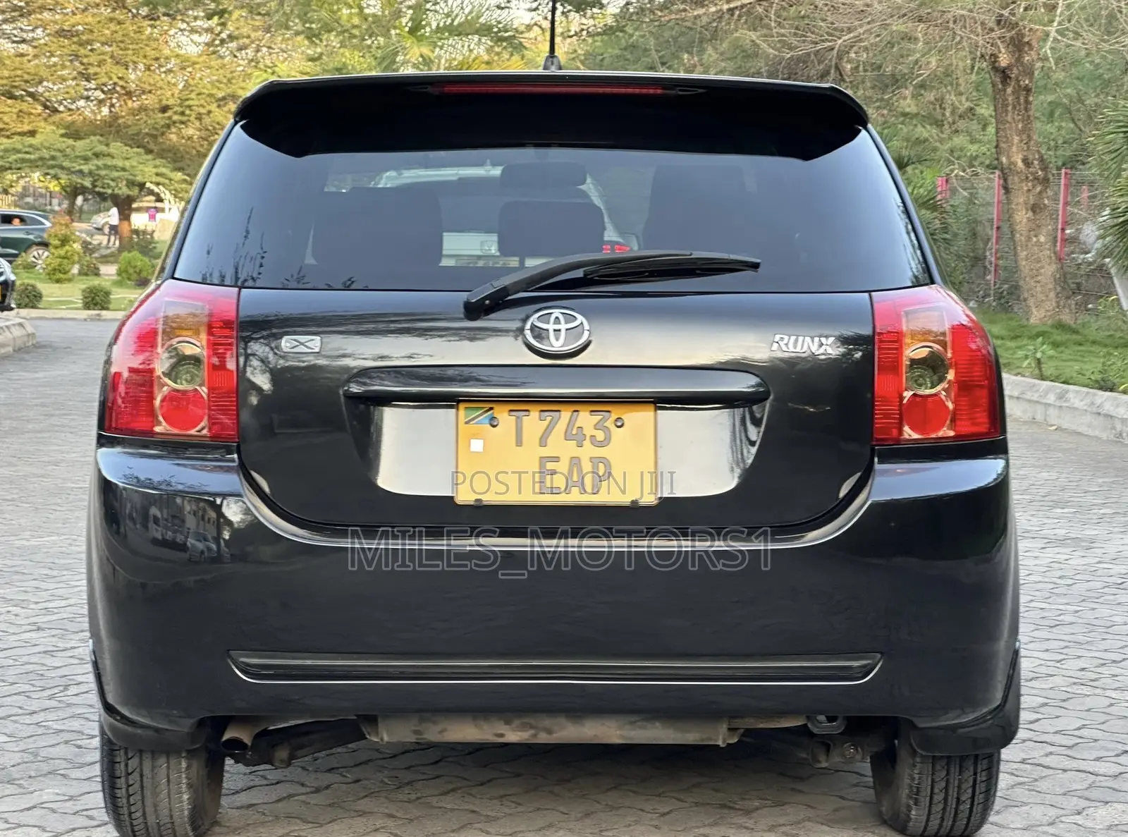 Toyota Corolla RunX 2004 Black