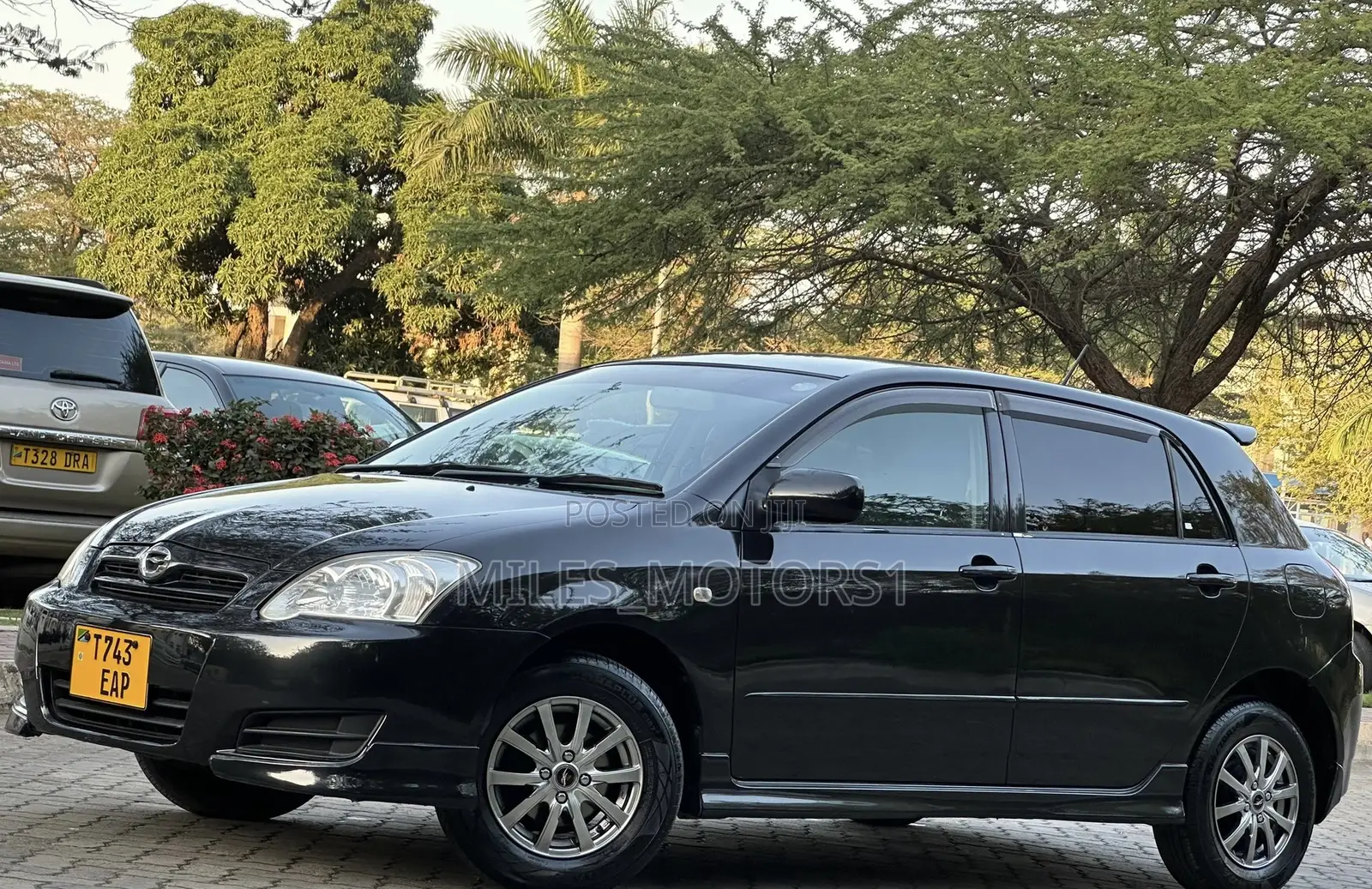 Toyota Corolla RunX 2004 Black