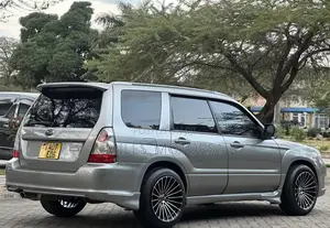 Subaru Forester 2006 Silver