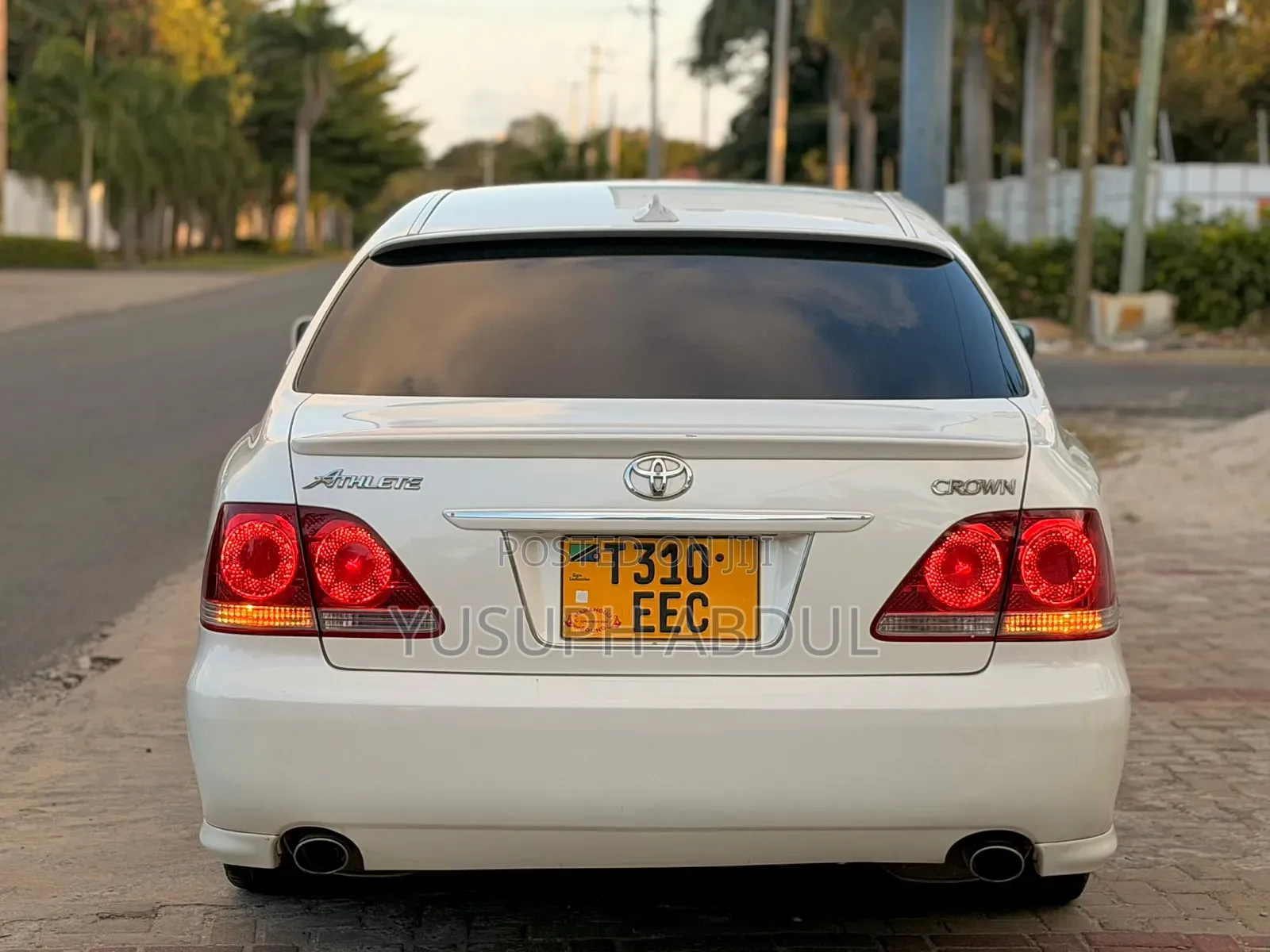 Toyota Crown Royale 2005 White
