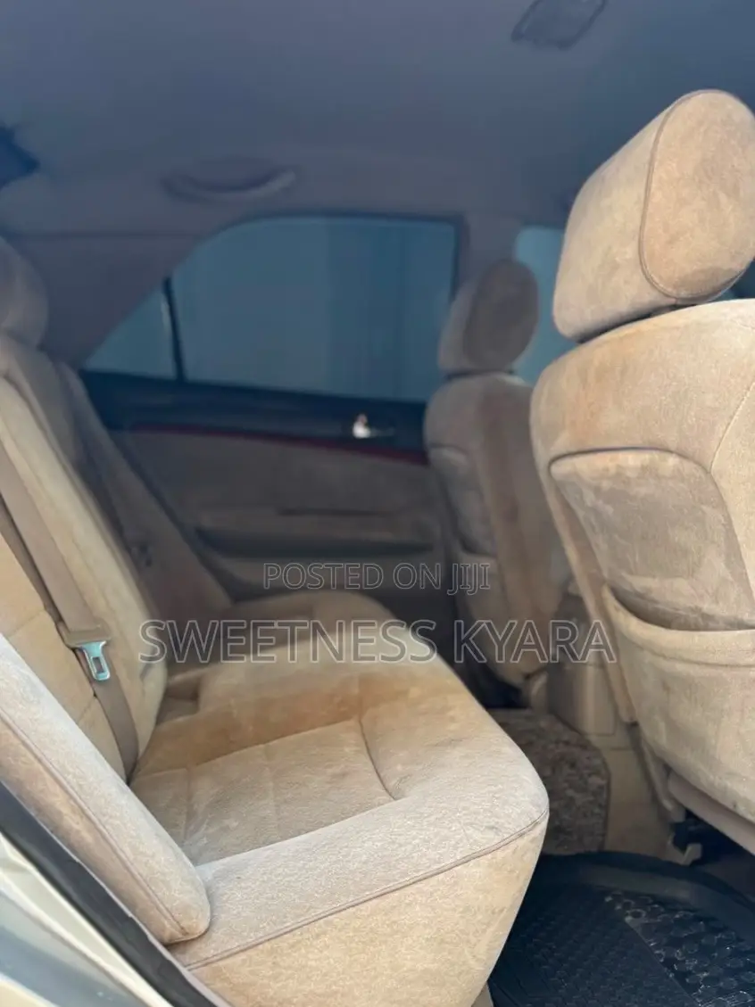 Toyota Mark II 2004 Silver