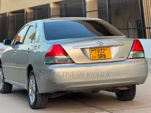 Toyota Mark II 2004 Silver