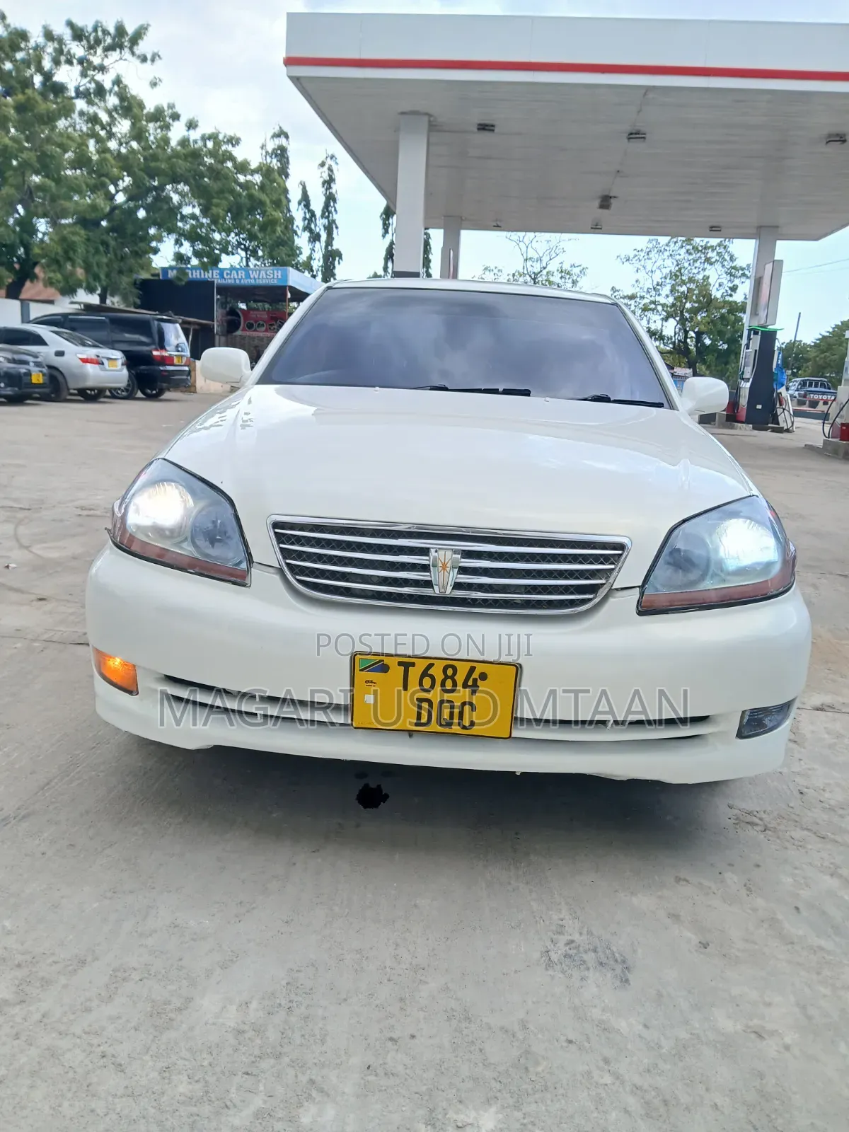 Toyota Mark II 2004 Pearl