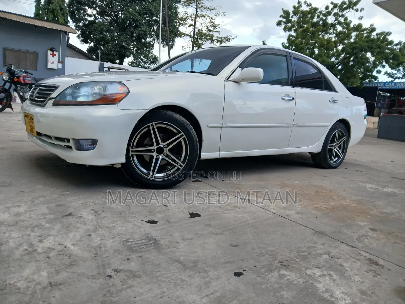 Toyota Mark II 2004 Pearl