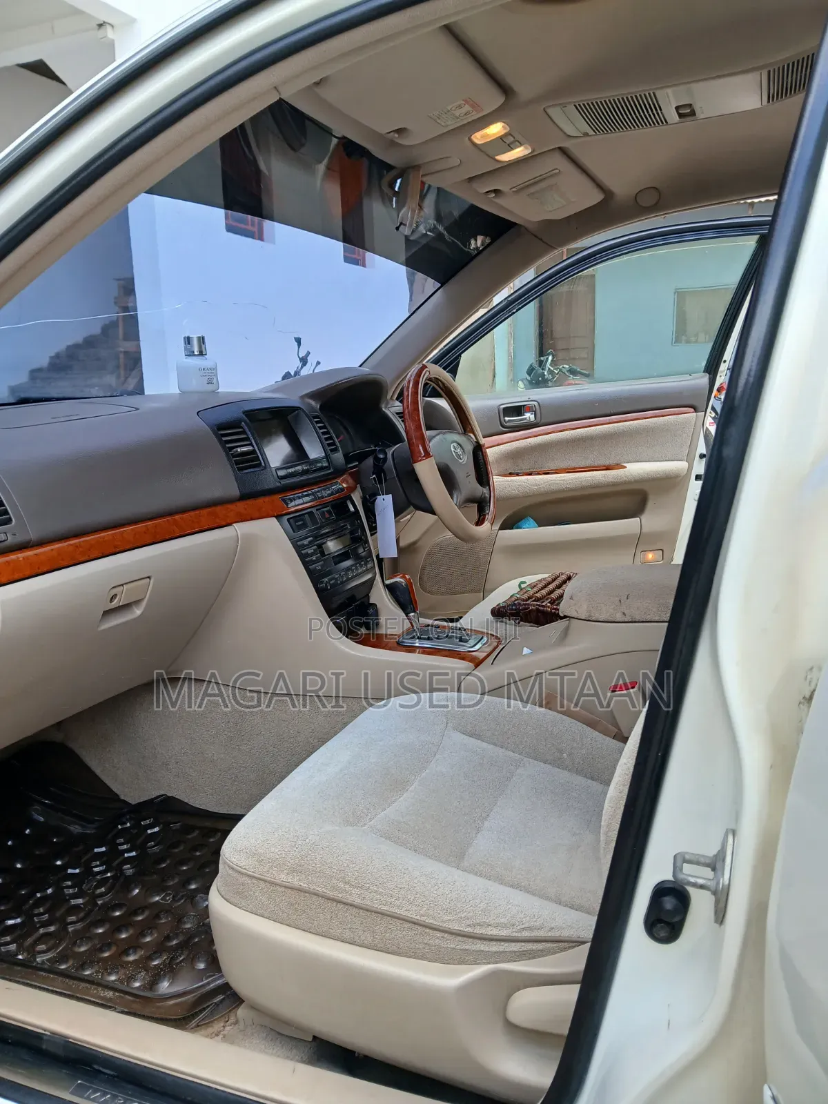 Toyota Mark II 2004 Pearl