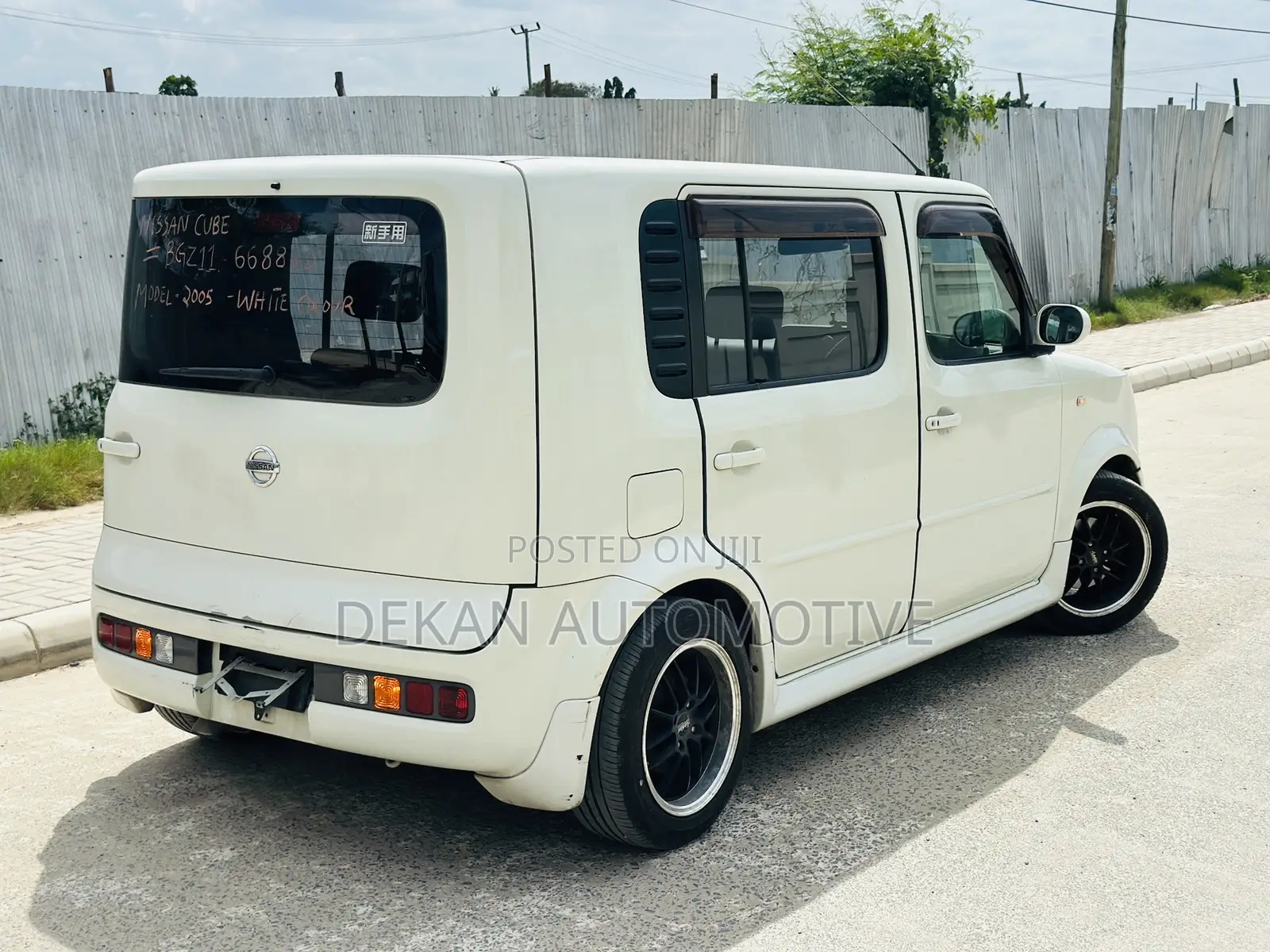 Nissan Cube 2006 White