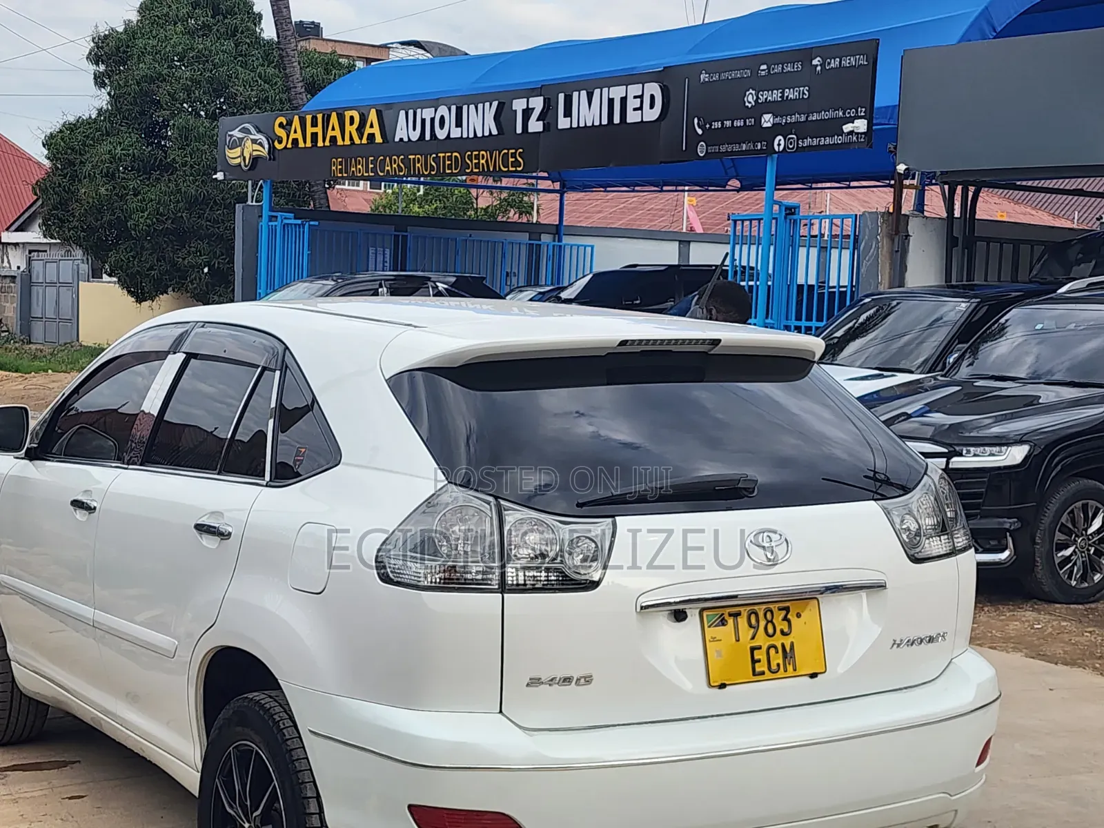 Toyota Harrier 2005 White