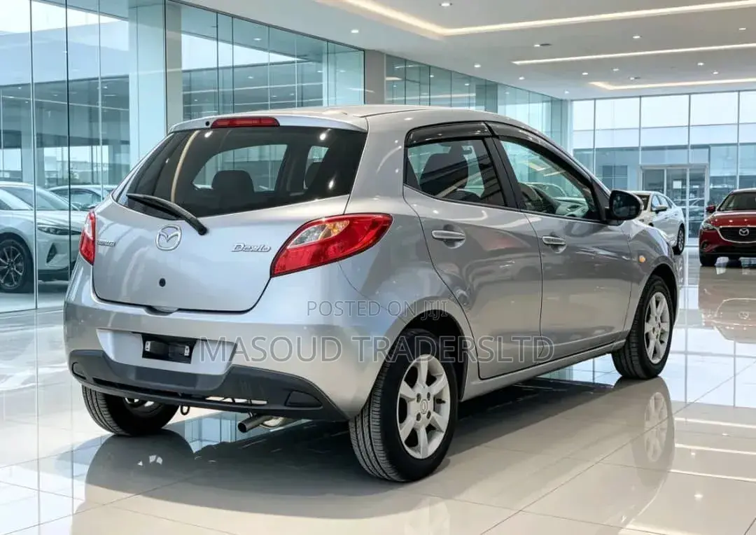 Mazda Demio 2009 Silver