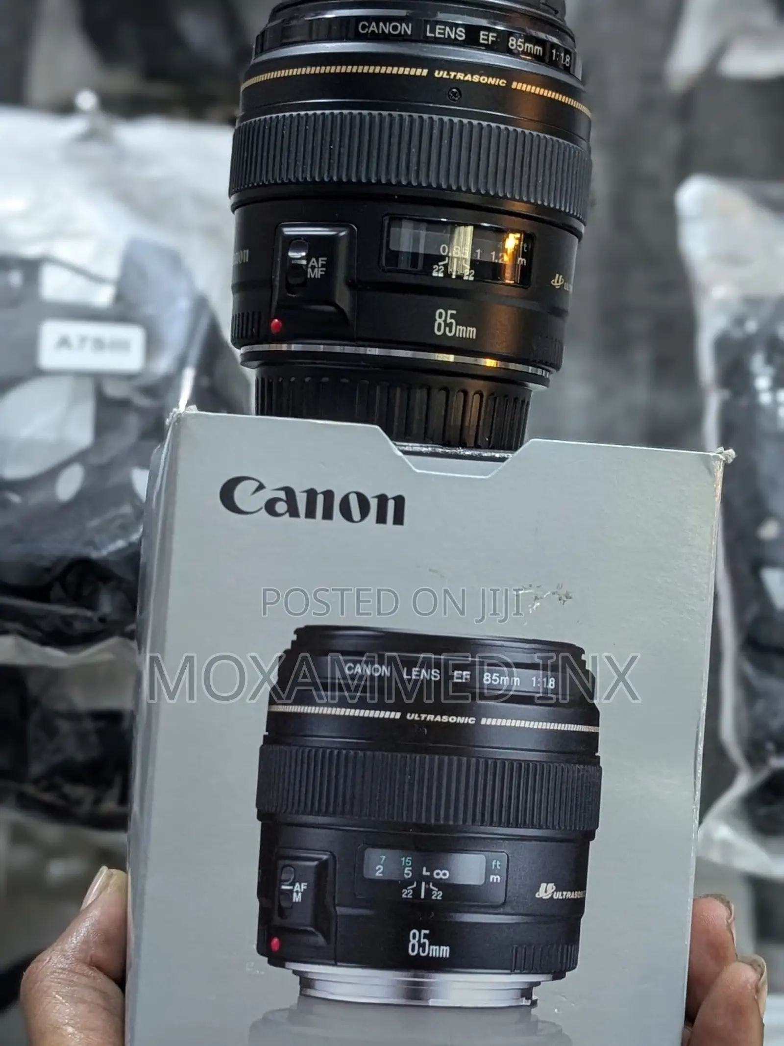 Canon 85mm F1.8