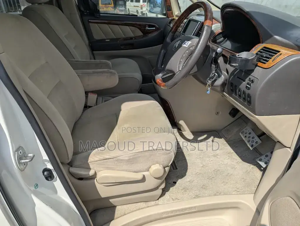 Toyota Alphard 2004 White