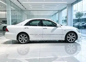 Toyota Crown 2006 Off white