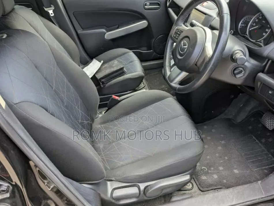 Mazda Demio 2011 Maroon