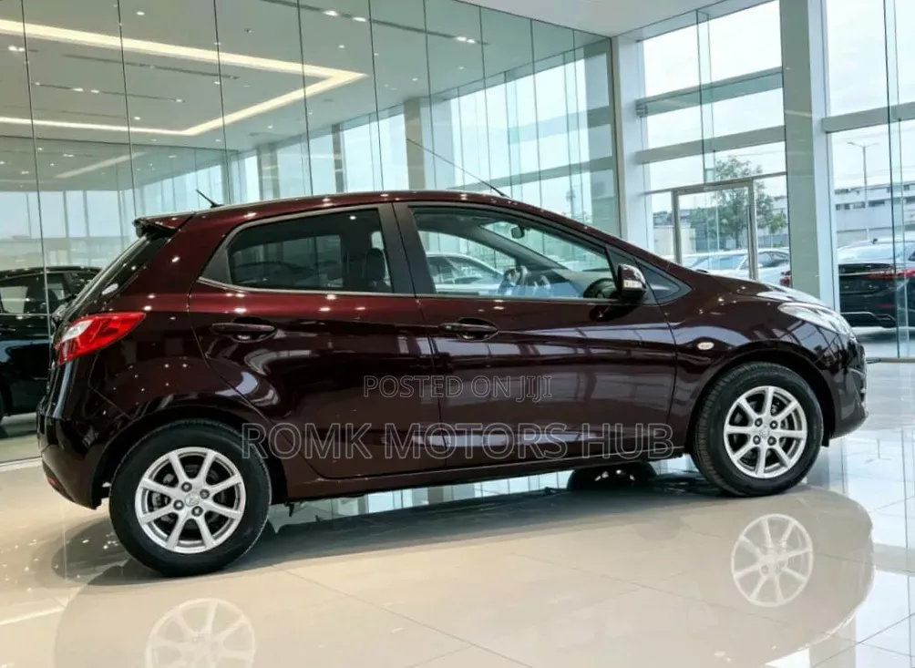 Mazda Demio 2011 Maroon