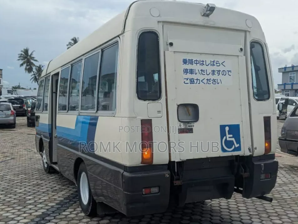 Mitsubishi Fuso Rosa 1994