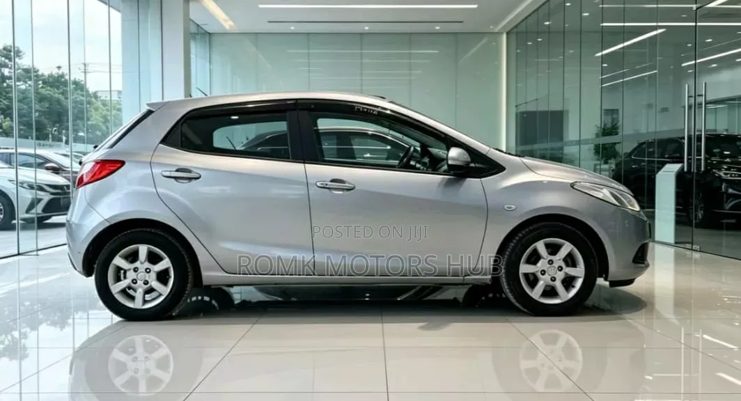 Mazda Demio 2009 Silver