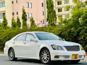 Toyota Crown 2007 White