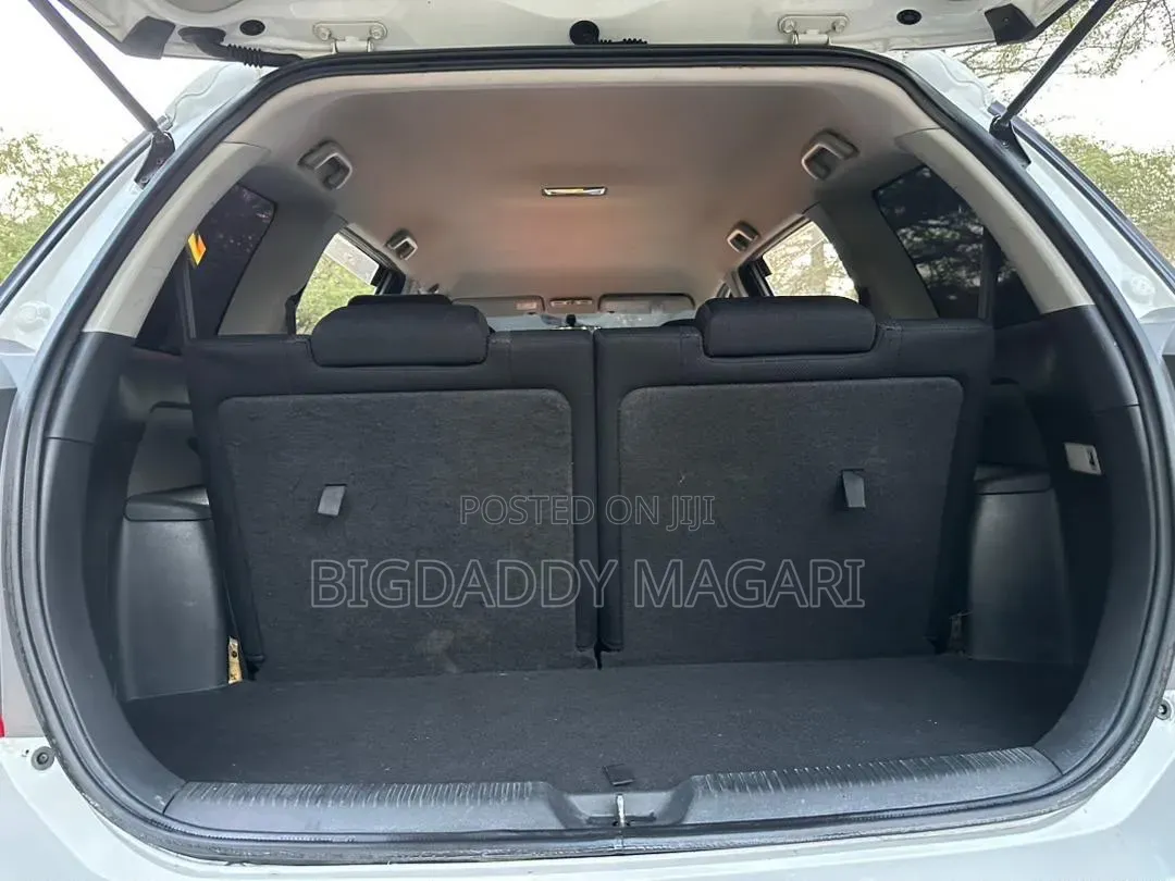 Toyota Wish 2005