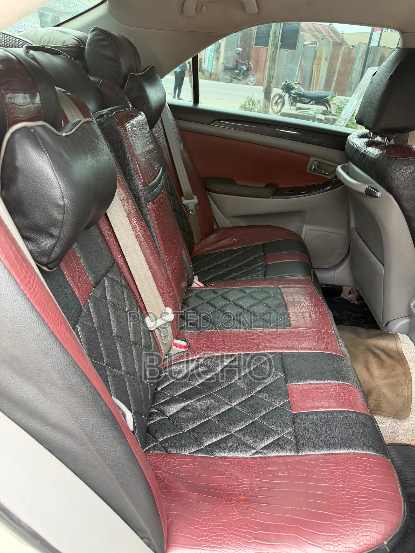Toyota Crown 2007 White