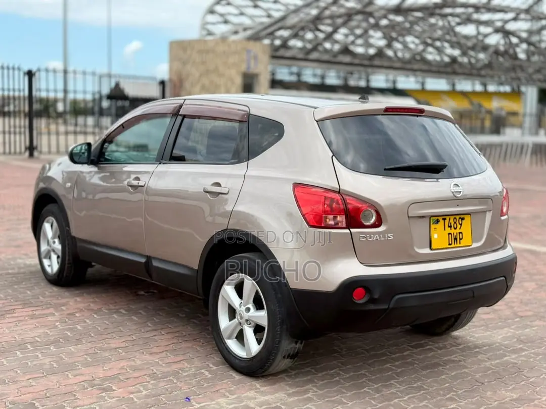 Nissan Dualis 2008 Gold