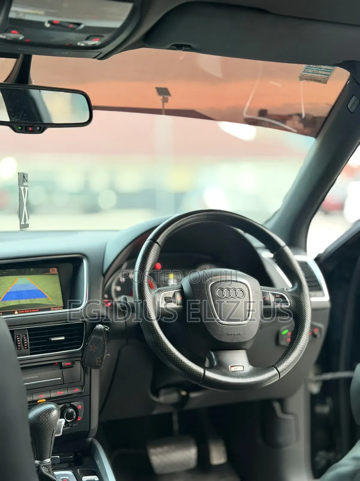 Audi Q5 2010 Black
