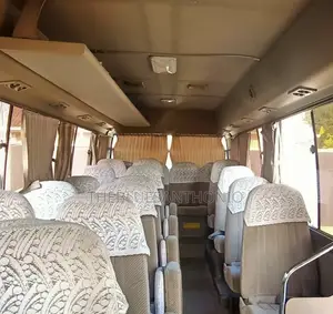 Toyota Coaster 2000 Blue