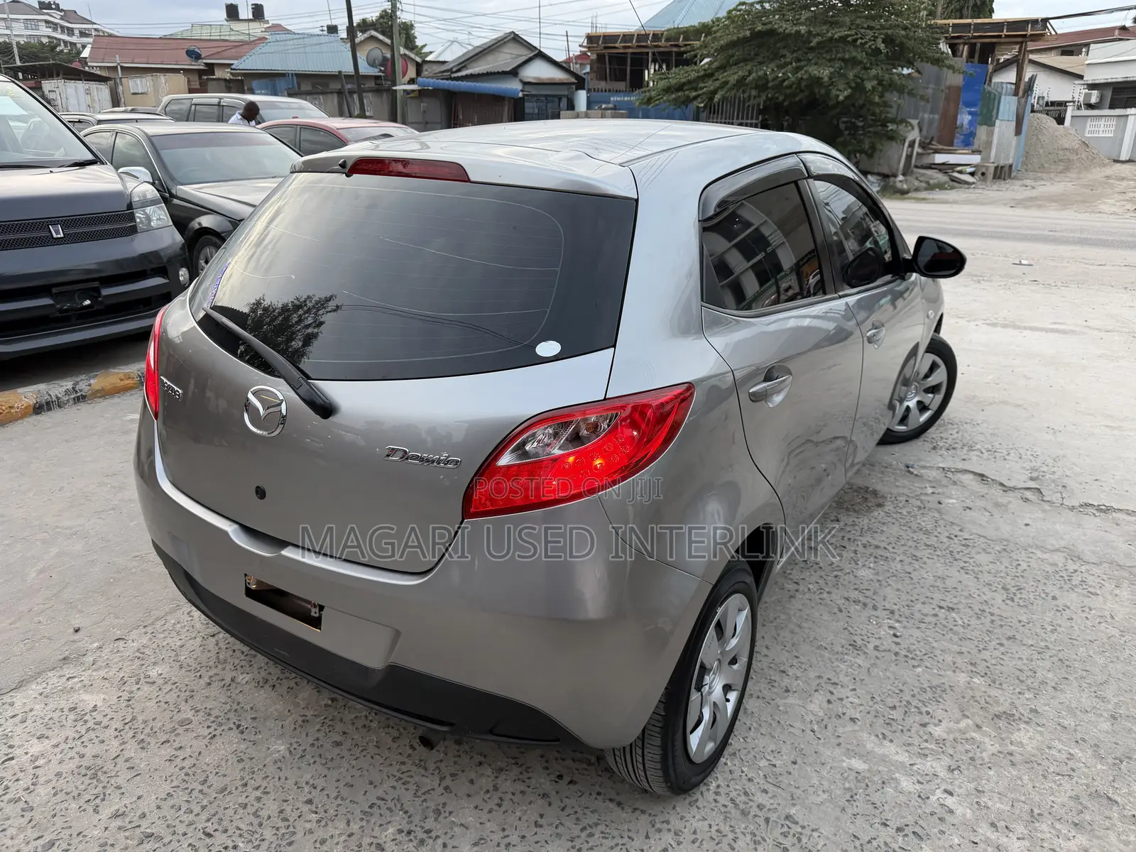 Mazda Demio 2011 Gray