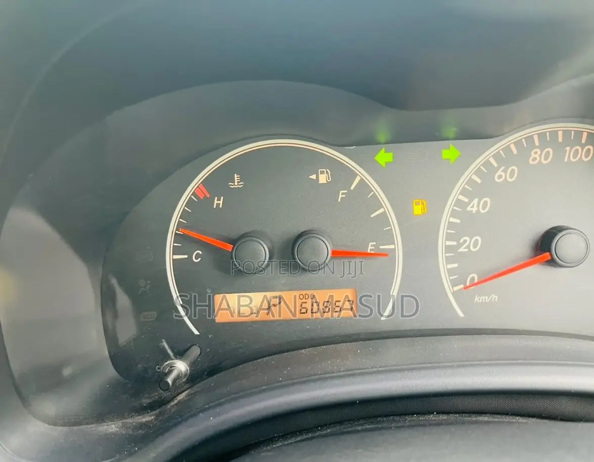 Toyota Axio 1.5 G 4WD 2006 Silver