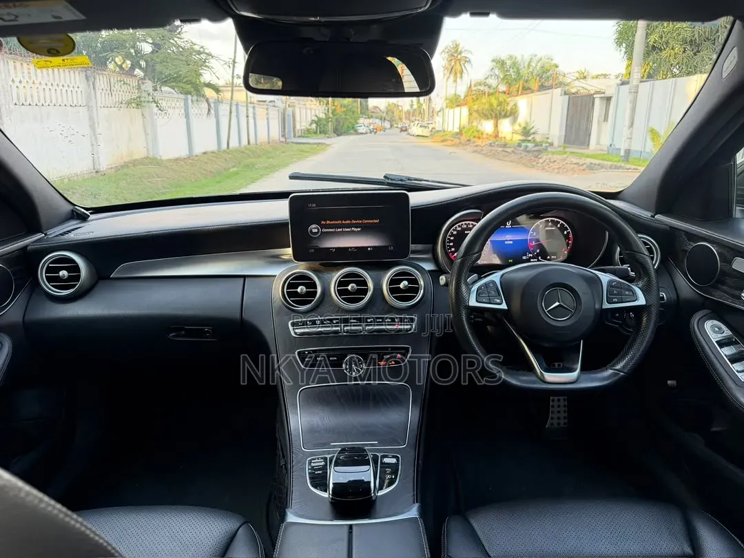 Mercedes-Benz C200 2015 Black
