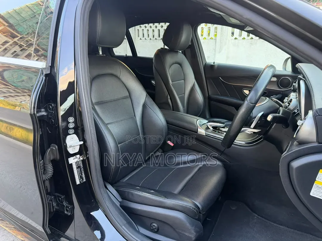 Mercedes-Benz C200 2015 Black