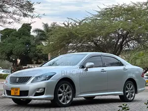 Toyota Crown 2009 Silver