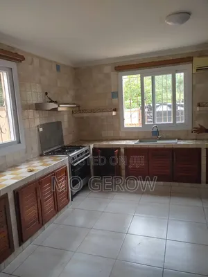 4bdrm Villa in Oyster Bay for rent
