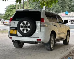 Toyota Land Cruiser Prado 2010