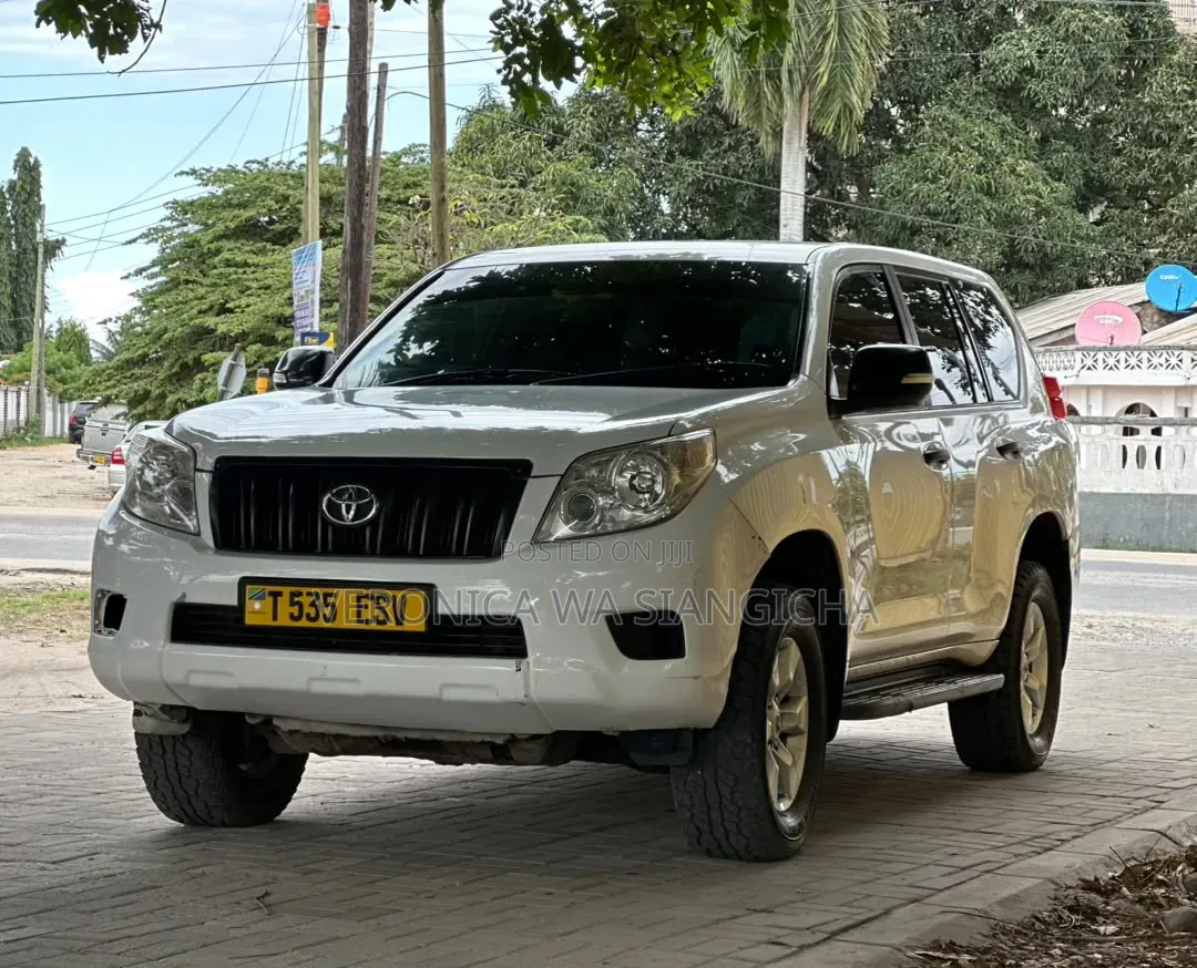 Toyota Land Cruiser Prado 2010