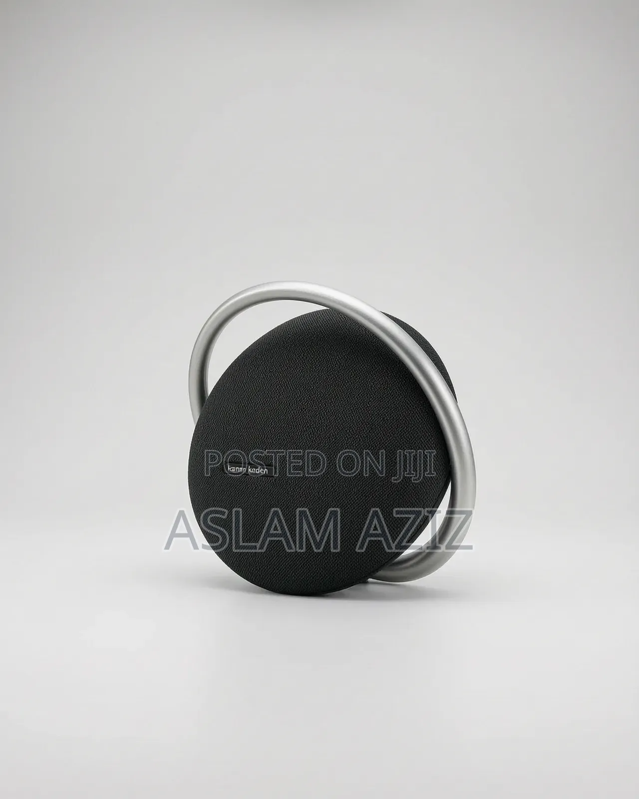 Harman Kardon Onyx Studio 8